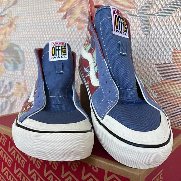 Vans Sk8-Hi 138 Dec
(Hawanjng|)Mnlghtblmshmlw
VNOA4BX2B6R
Men’s sneakers - Picture 8 of 16